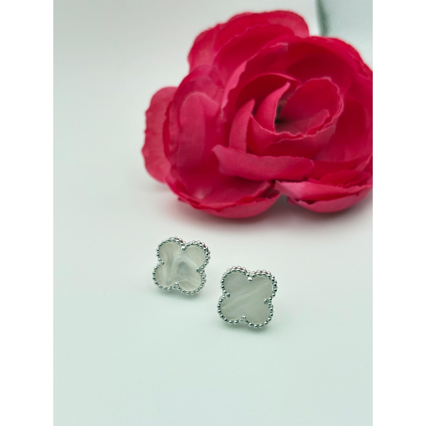 π€ White Clover Stud Earrings β 925 Sterling Silver β¨πΈ