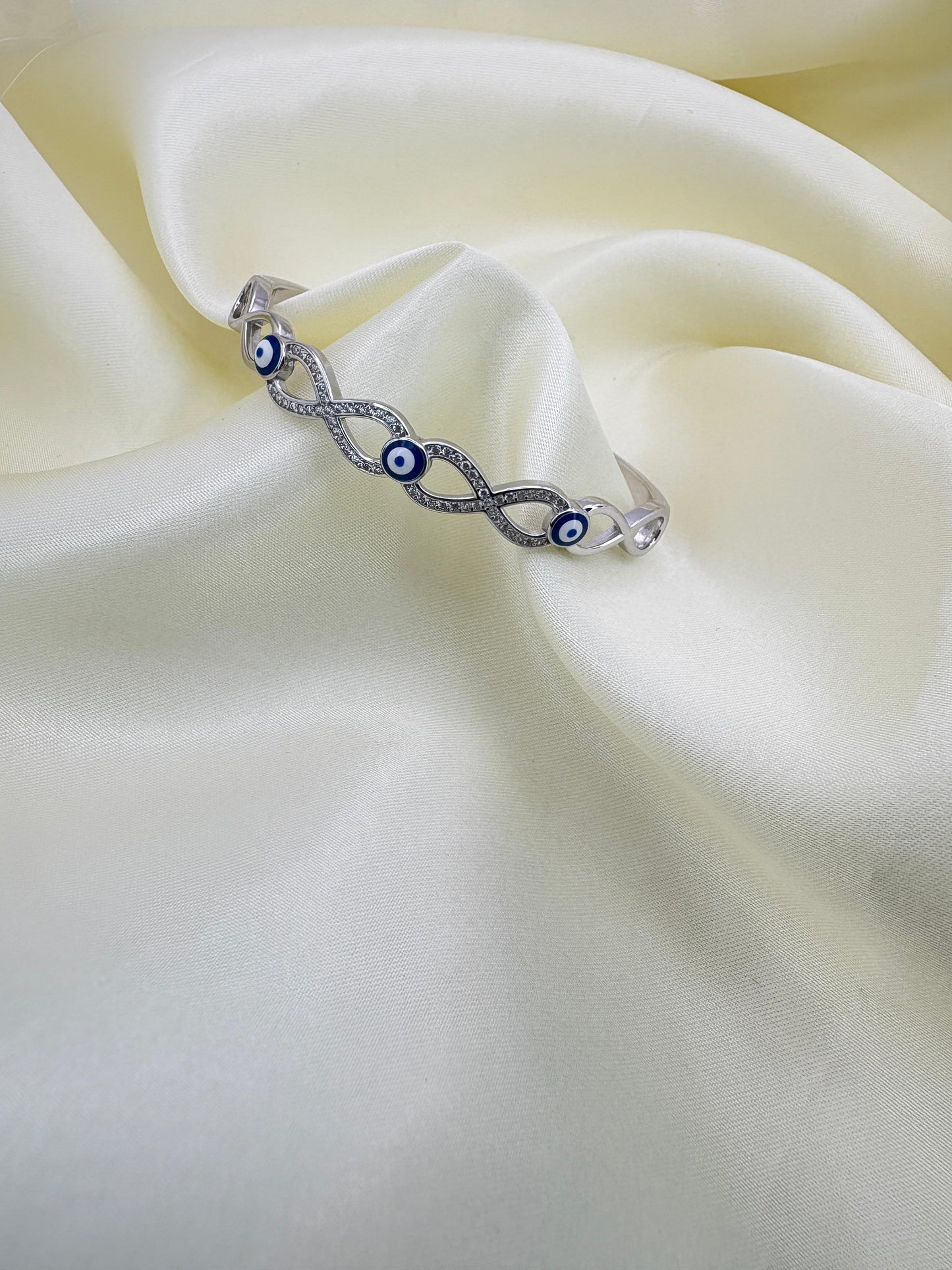 💎 Premium 925 Silver Infinity Evil Eye Bracelet 🔵✨ | Protection & Elegance